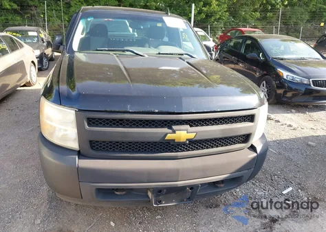 2008 Chevrolet Silverado 1500 Work Truck z USA, uszkodzony, nr VIN 1GCEK14X98Z238546